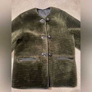 Olive coat faux fur